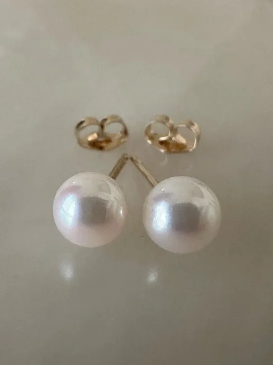 14k Solid Gold White Pearl Stud Earrings - Picture 12 of 14